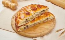 Пирог с мясом и картофелем - Ресторан Мамуля - доставка вкусной еды в Екатеринбурге