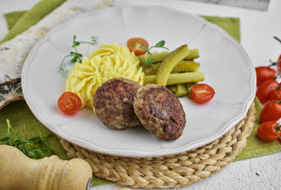 Домашнние котлетки из телятины - Ресторан Мамуля - доставка вкусной еды в Екатеринбурге